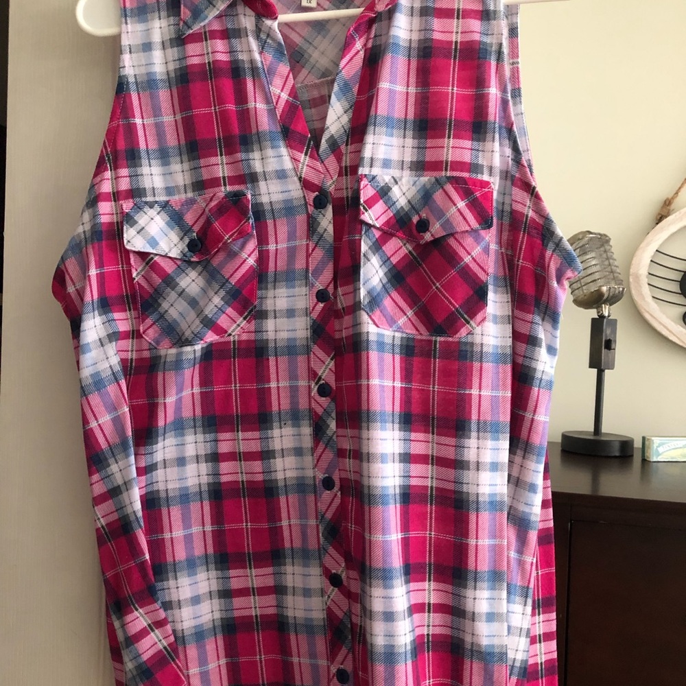 Sleeveless Pink Plaid Button Down Top
